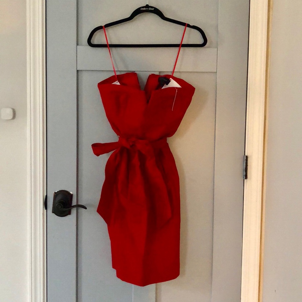 Jcrew RED (not green) Tie-waist strapless dress - Picture 2 of 15